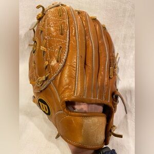 Wilson Baseball Glove -pro special A 2932 Left handed Baseball Glove /youth mitt